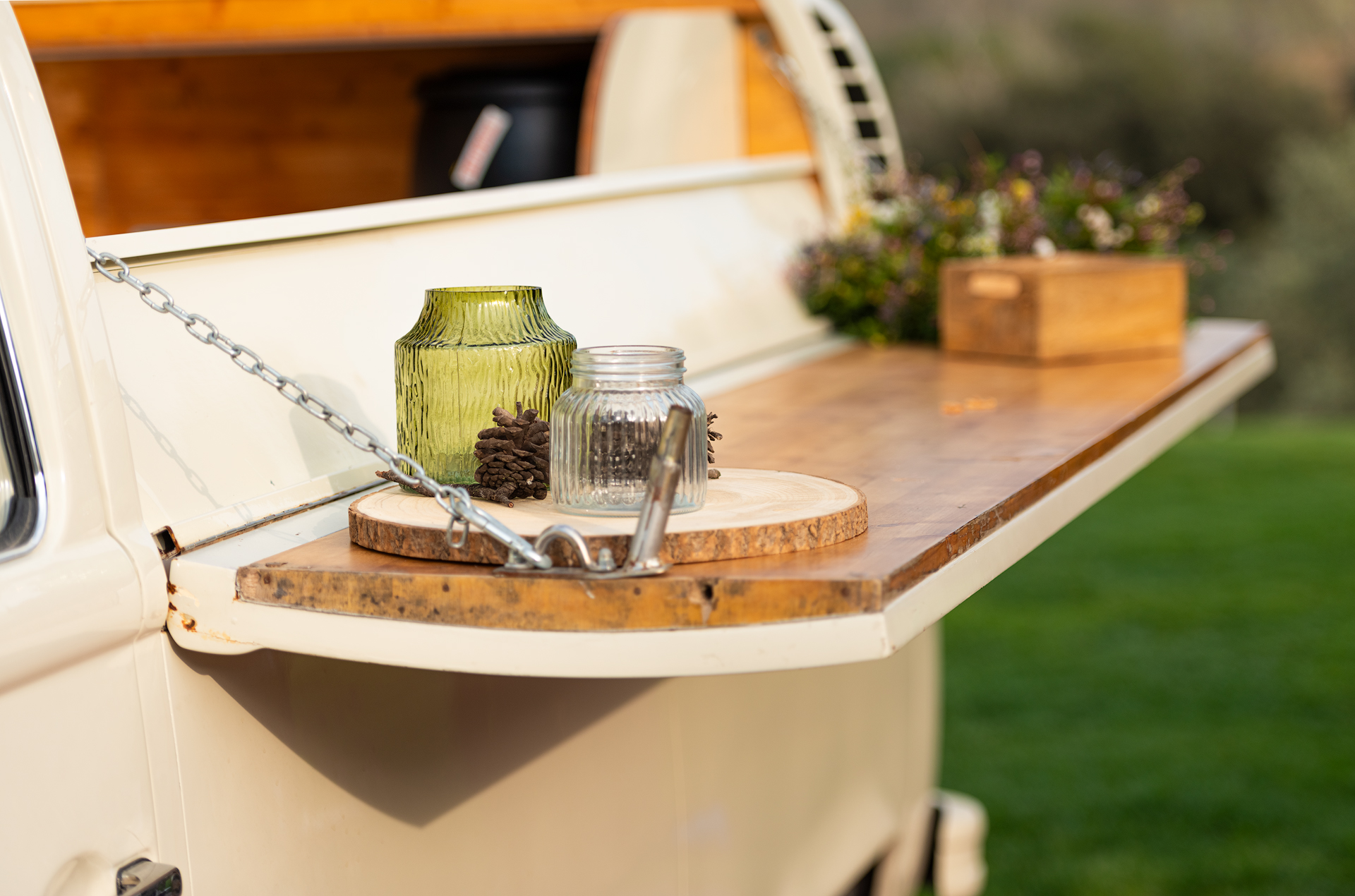 Detalle de la barra lateral de la VW T2