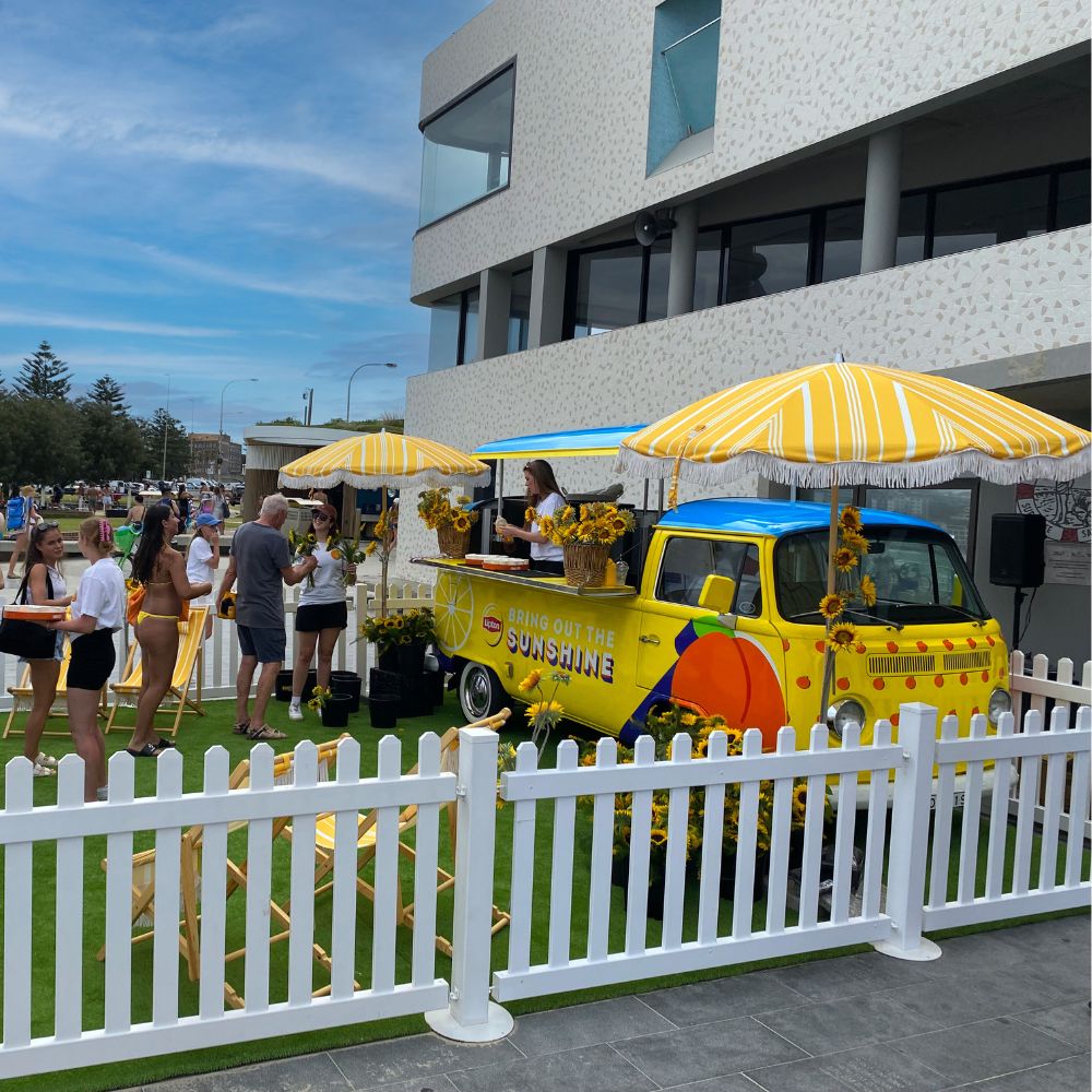 Kombi como cabina de DJ